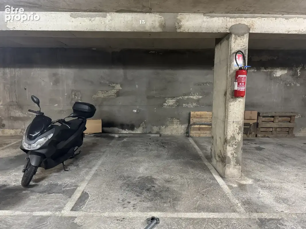 Parking a l'angle de la rue de charonne et du boulevard voltaire 75011 - photo 5