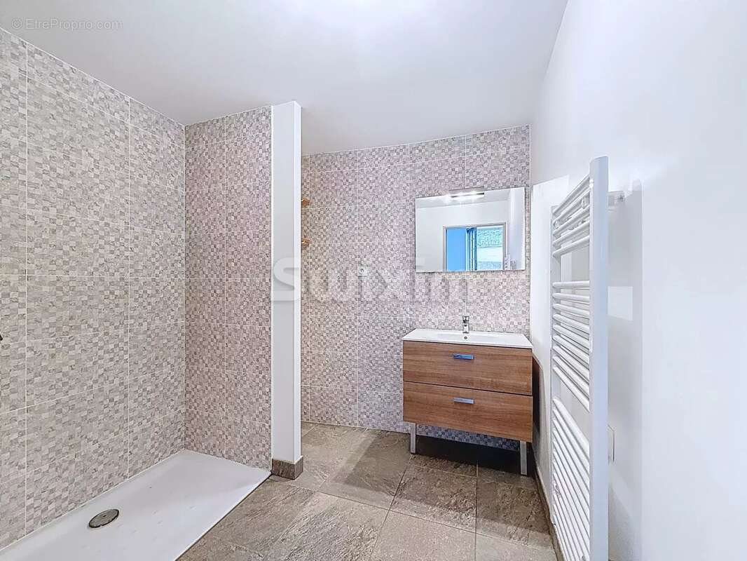 Appartement à LYON-5E