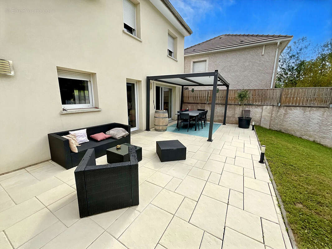 Maison à BAINVILLE-SUR-MADON