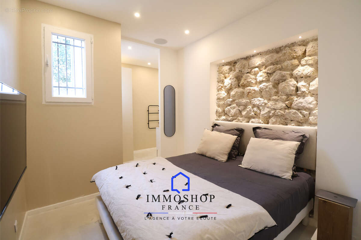 Maison à MARSEILLE-6E