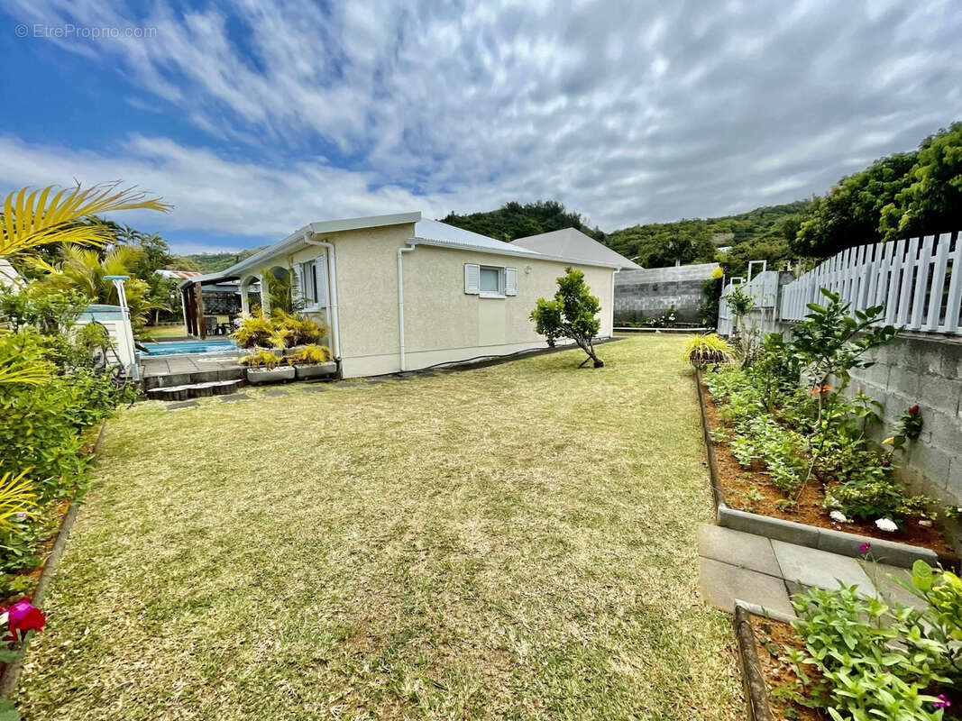 Maison à SAINT-JOSEPH