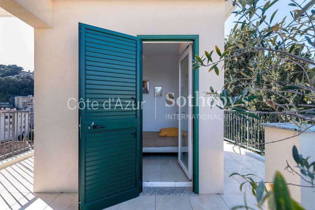 Appartement à MENTON