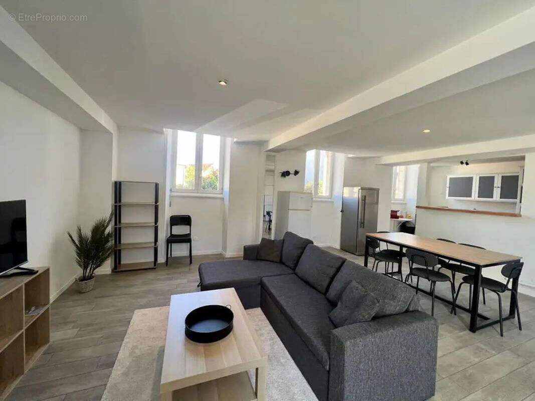 Appartement T5 au pied du plateau - photo 3