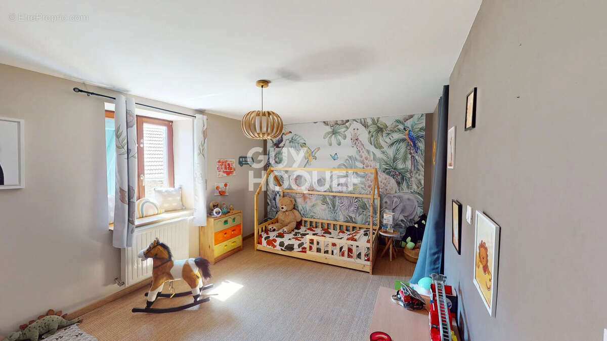 Maison Velleguindry Et Levrecey - photo 14