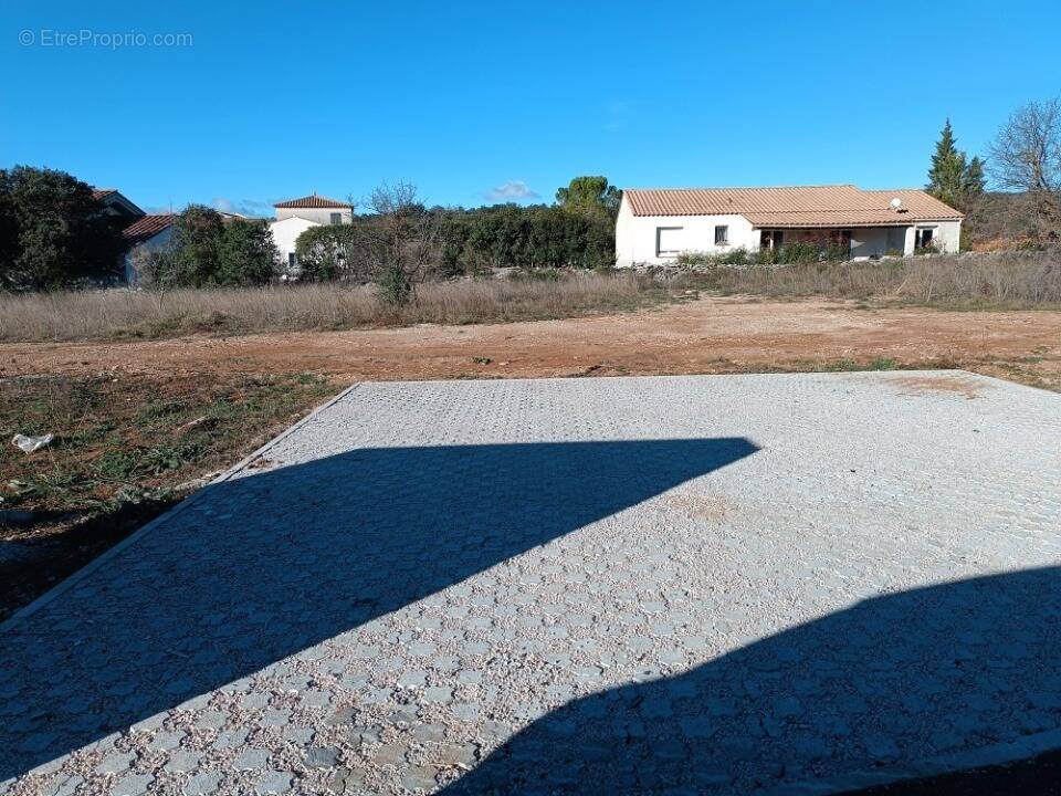 Terrain à NOTRE-DAME-DE-LONDRES