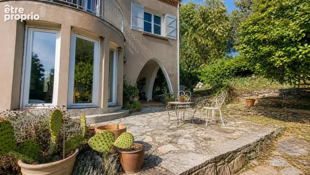 Maison de 6 pièces de 134 m² à Nîmes, Justices Vieilles - photo 14