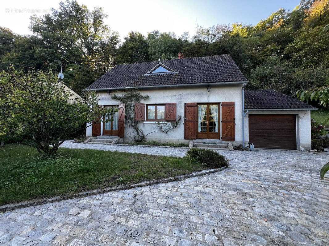 Maison à FONTENAY-SUR-LOING