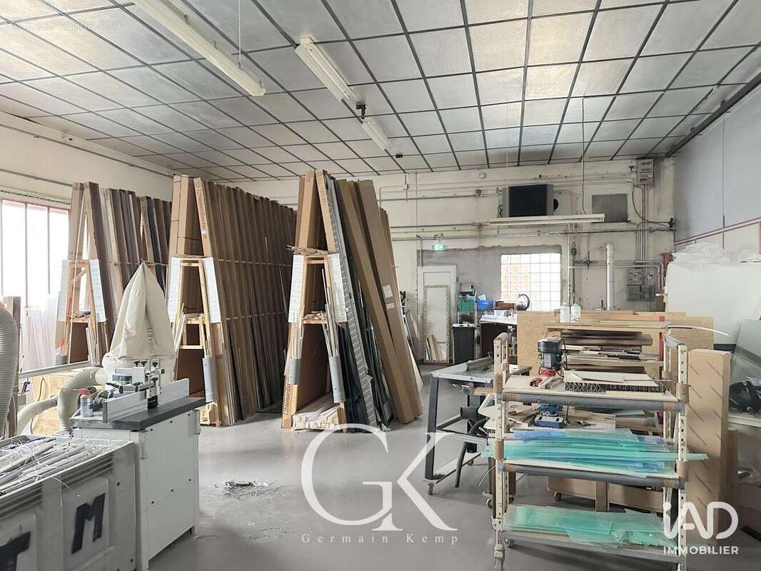 Photo 8 - Commerce à VEYRINS-THUELLIN