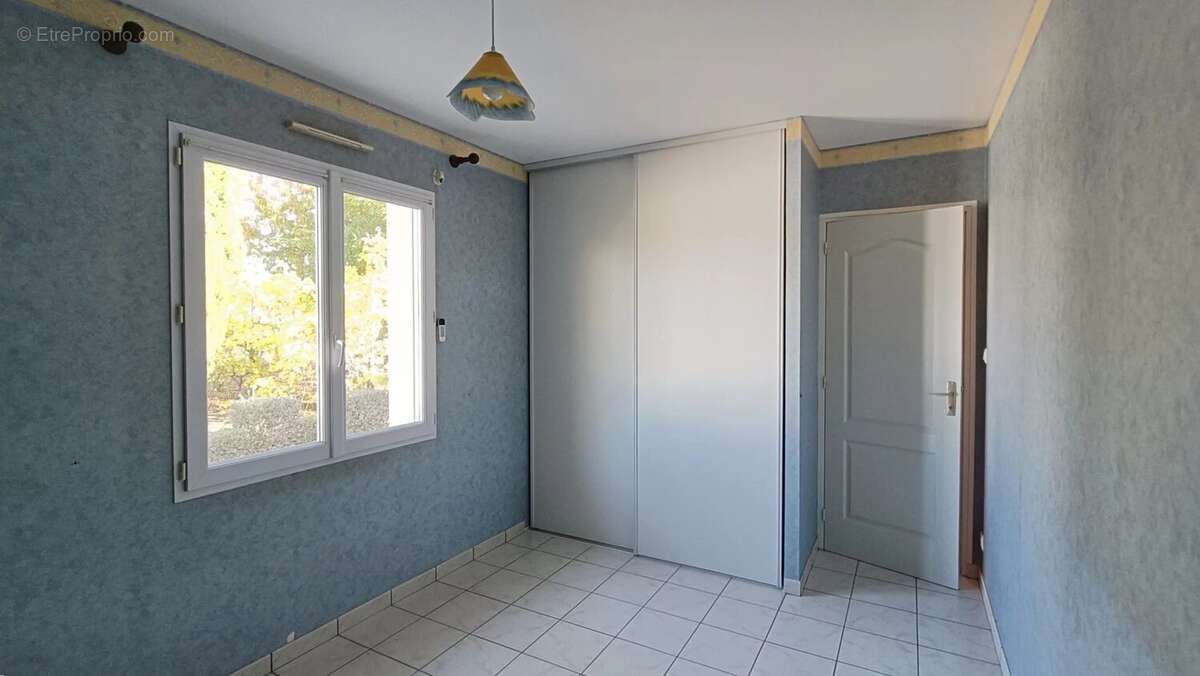 Maison à NEUVILLE-DE-POITOU