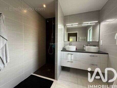 Photo 6 - Maison à BAINS-SUR-OUST