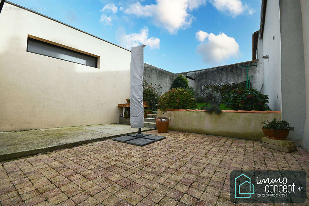 Maison à LA MONTAGNE