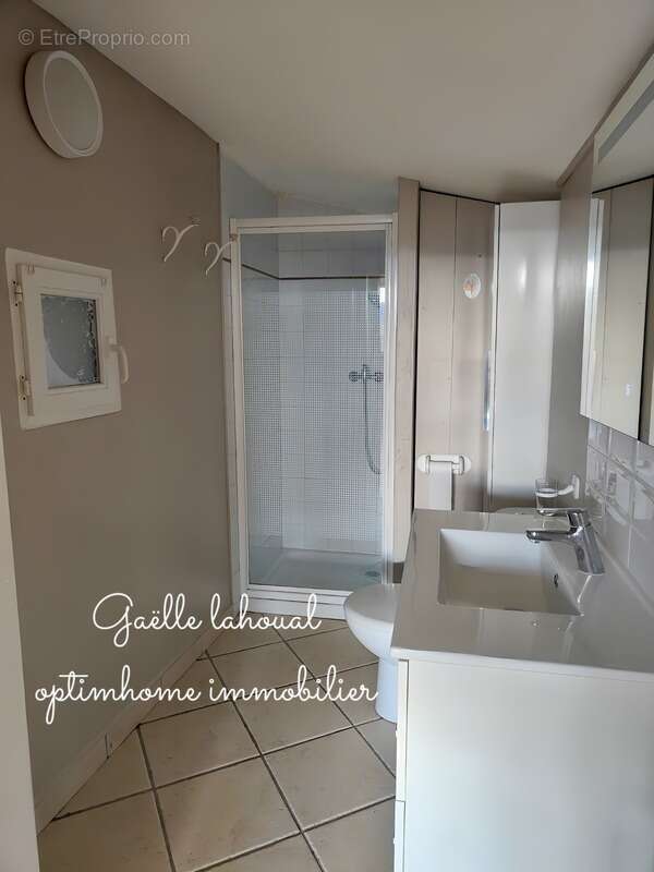 Maison à SAINT-GERVAIS-SUR-MARE