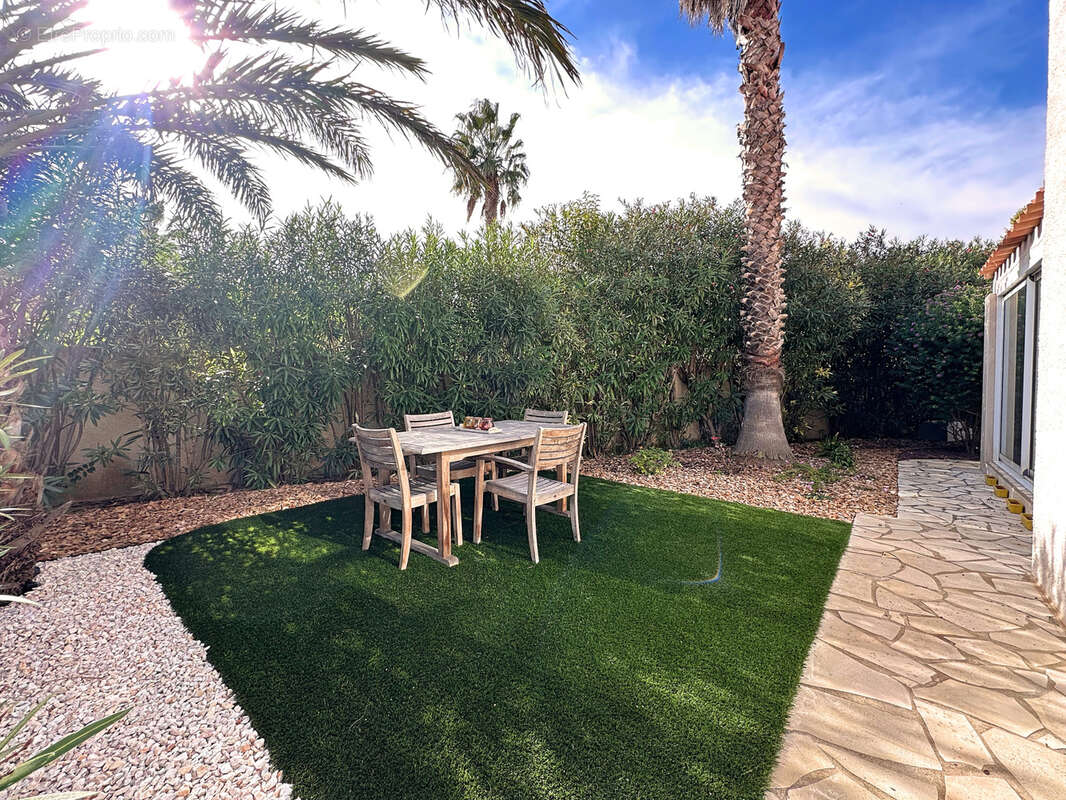 Maison à SAINT-CYPRIEN