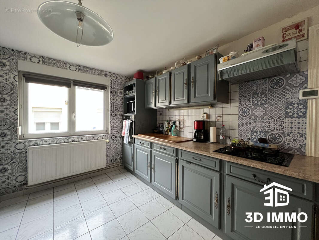 Maison à AVESNELLES