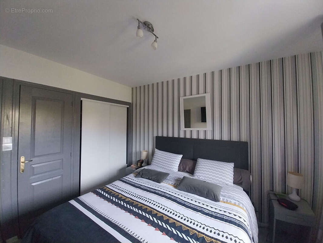 Maison à SAINT-CLAIR-DU-RHONE