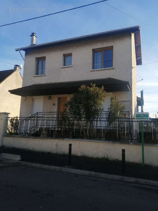 Maison à PIERREFITTE-SUR-SEINE
