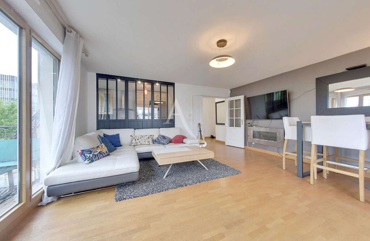 Appartement à NOGENT-SUR-MARNE