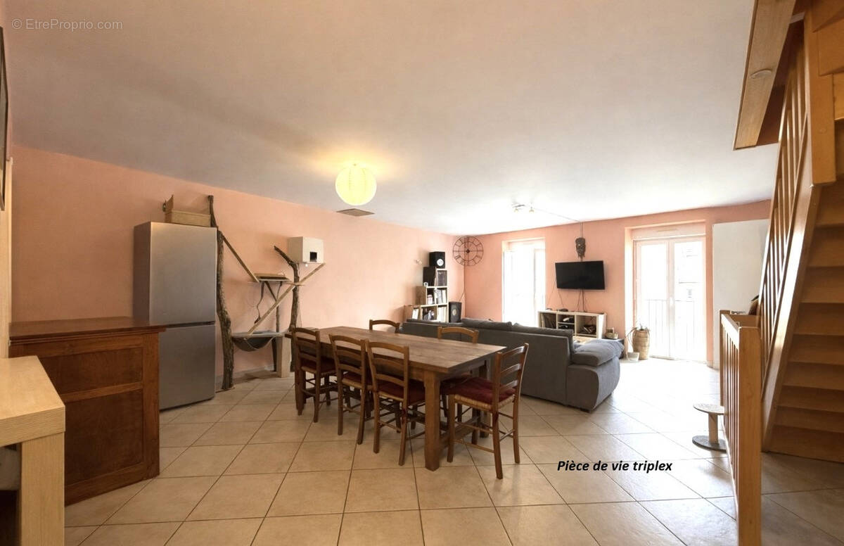 Appartement à CONLIEGE