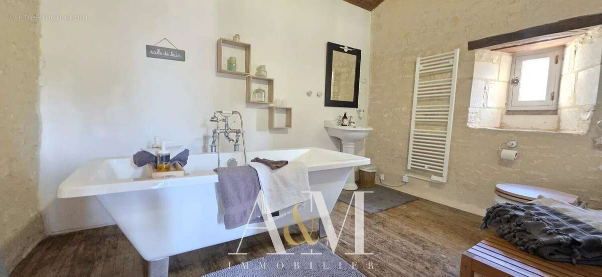 Maison à MAINE-DE-BOIXE