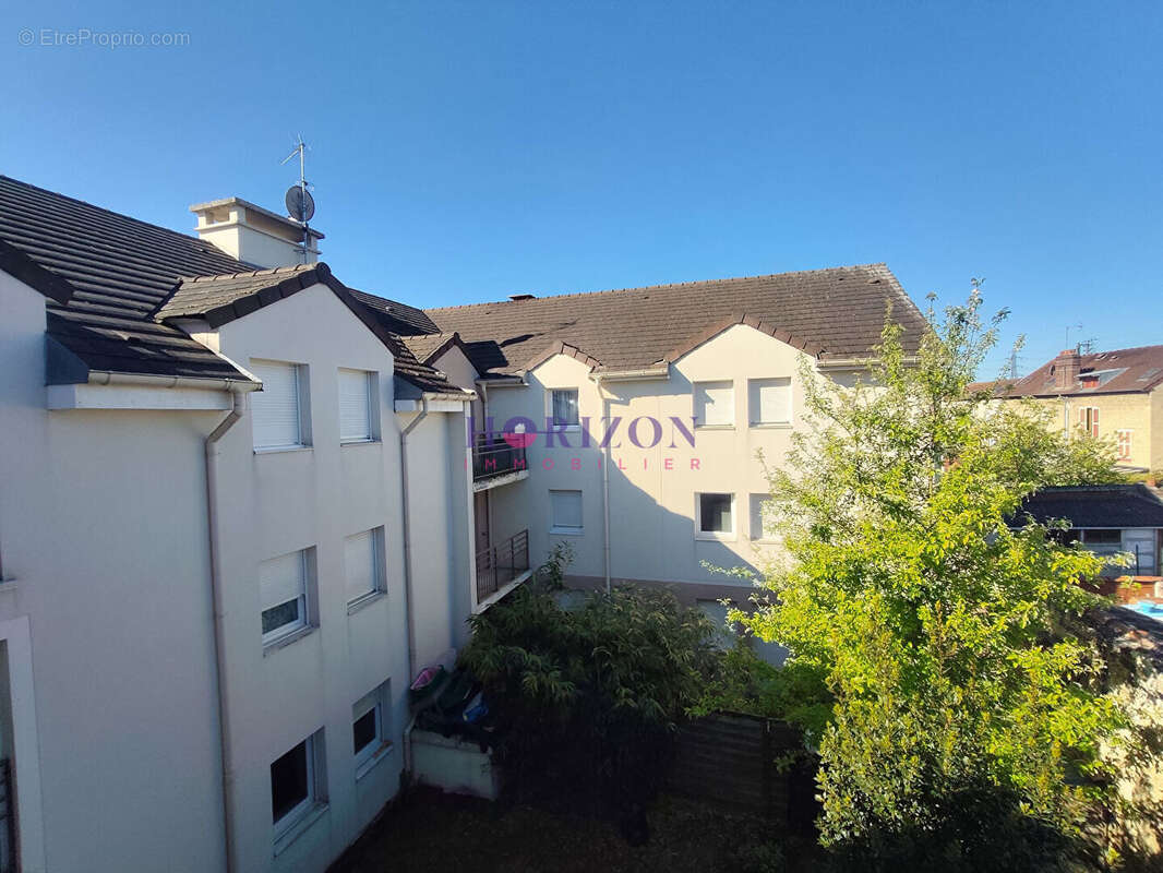 Appartement à PERSAN