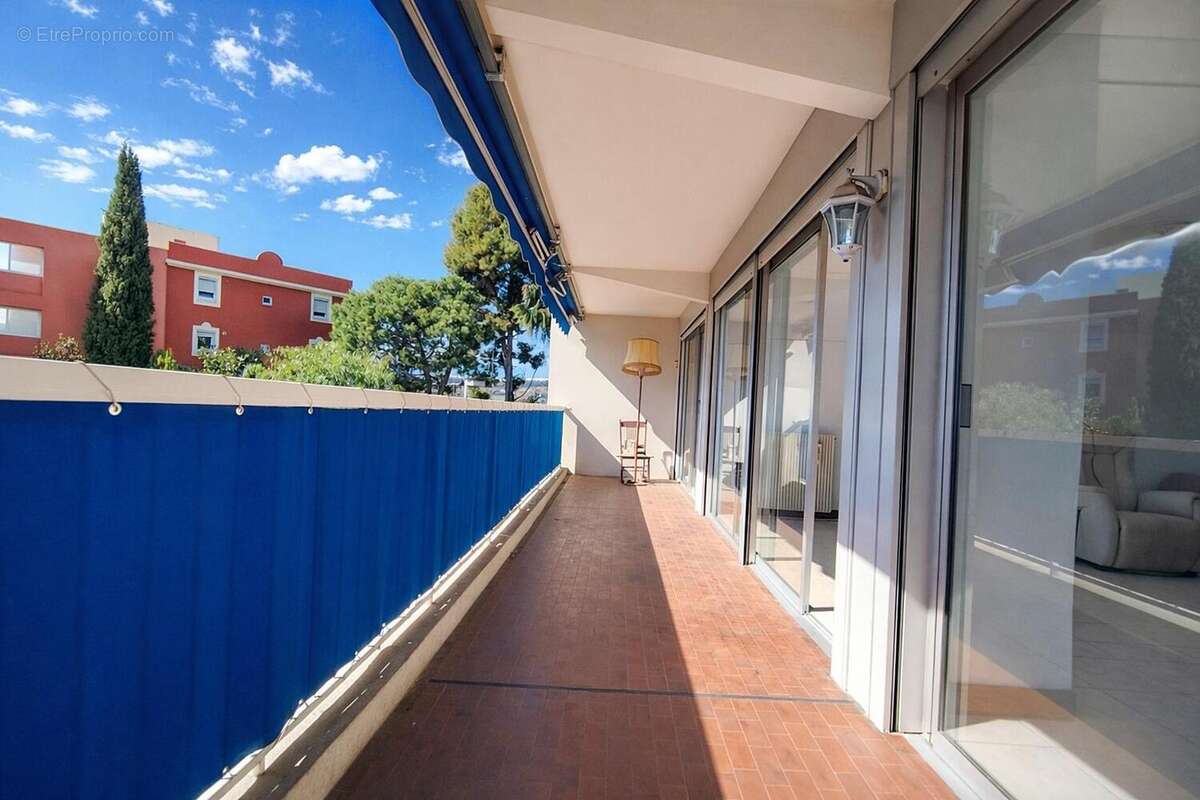   - Appartement à NICE