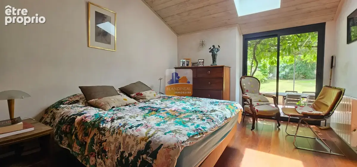 La montagne, en plein bourg, maison en pierre 4 chambres, terrain 345 m² - photo 6