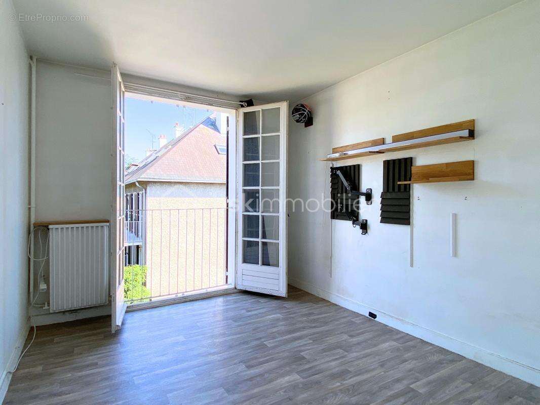 Appartement à SAVIGNY-SUR-ORGE