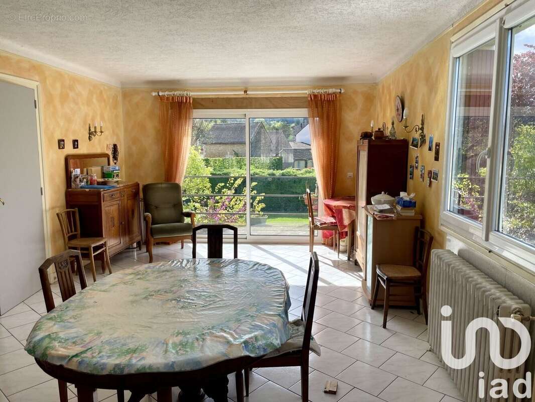 Photo 6 - Appartement à CENAC-ET-SAINT-JULIEN