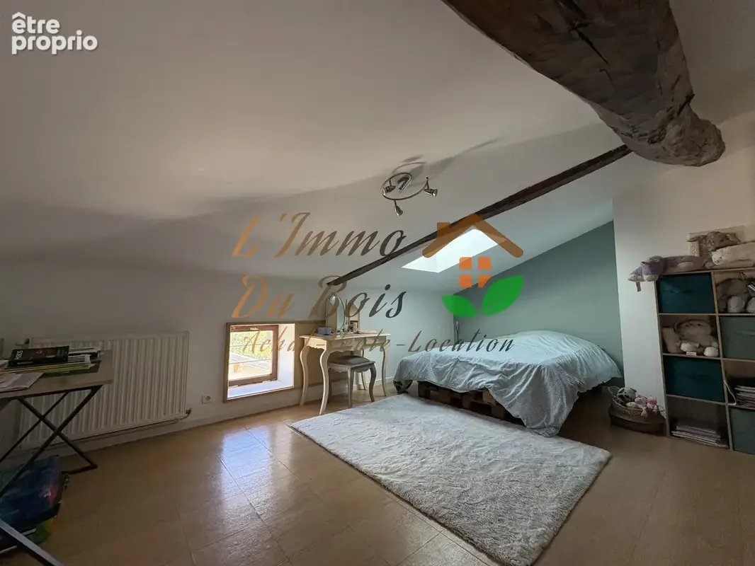 SAINT BARTHELEMY DE VALS - Maison de village d’environ 105 m2   4 chambres - photo 6