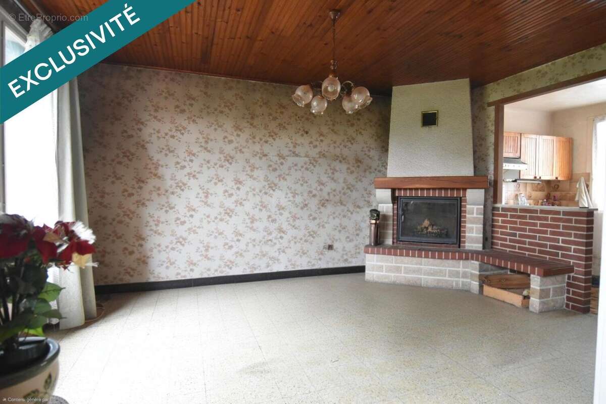 Maison 78 m² à Moneteau  - photo 2