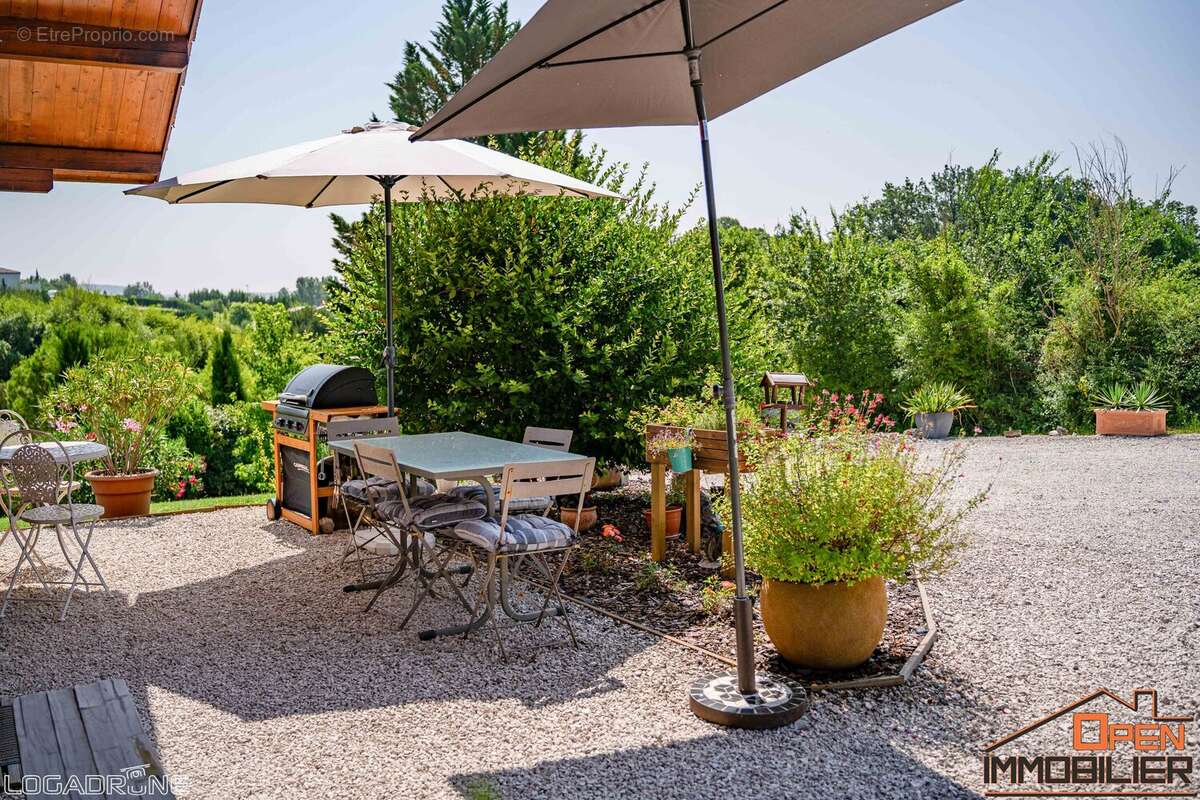 Appartement à DAUSSE