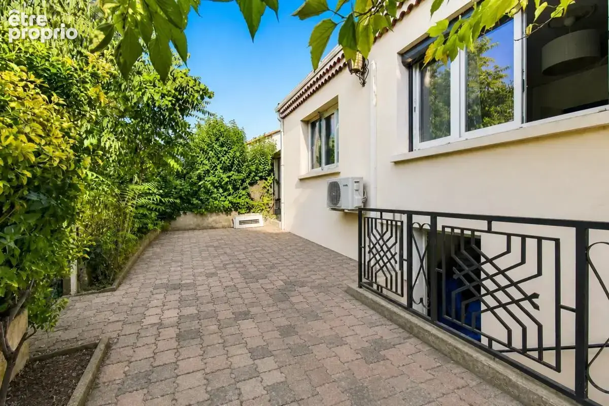 Maison de 3 pièces de 85 m² à Marseille - photo 17