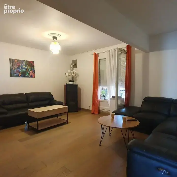 Maison 7 pièces 119 m² à vendre à Fleury-Les-Aubrais (45400) - photo 8