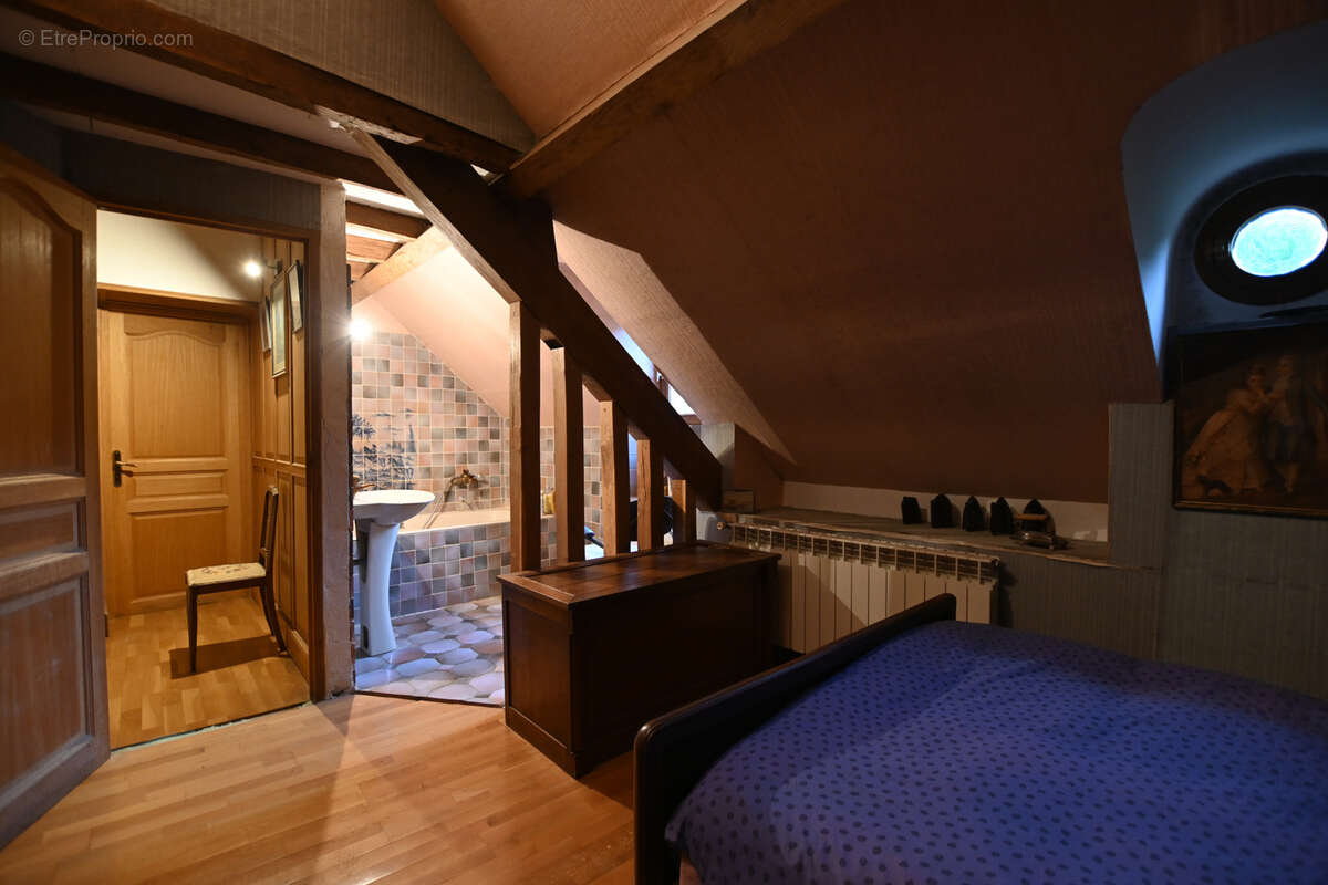 Maison à VEZELAY