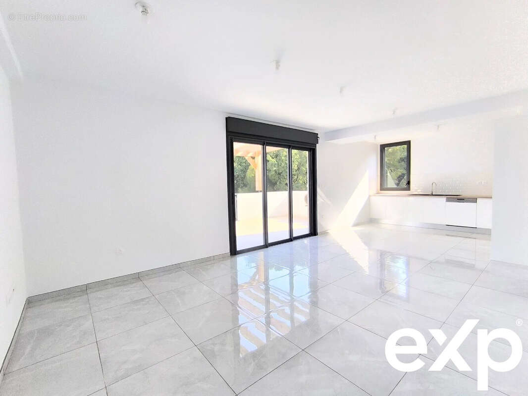 Appartement à SAINT-PIERRE