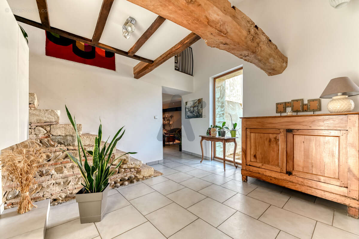 Maison à SAVIGNEUX