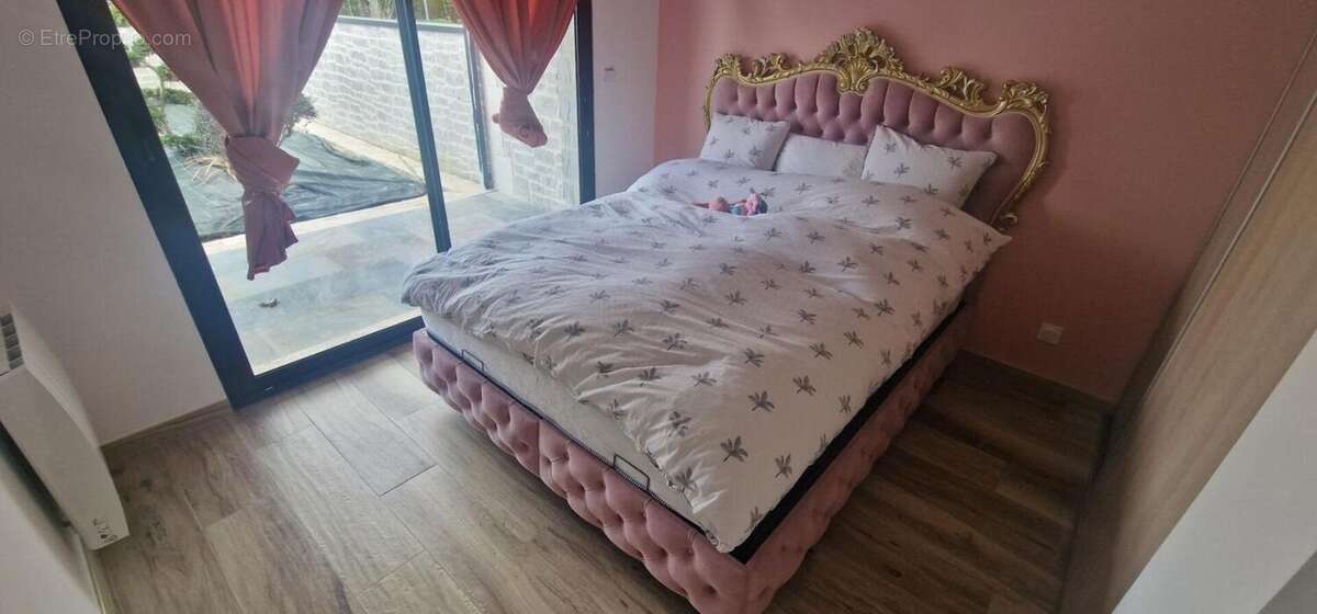 Maison à NOYERS-SUR-CHER