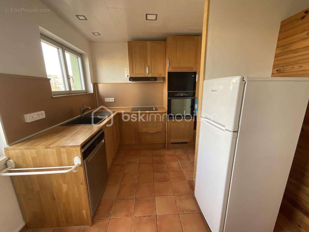 Appartement à FRESNES