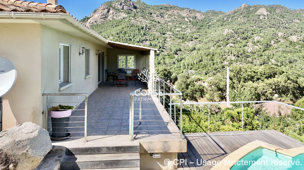 Maison à PORTO-VECCHIO