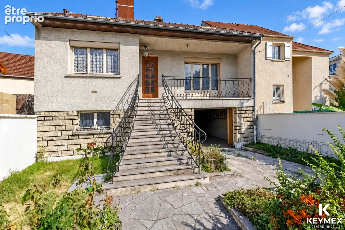 Maison familiale Drancy 7 pièce(s) véranda et dépendance aménagée - photo 1