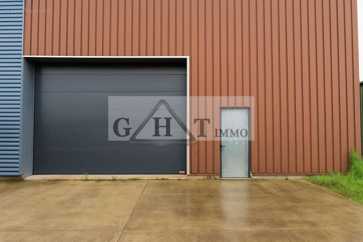 Commerce à MOISSY-CRAMAYEL