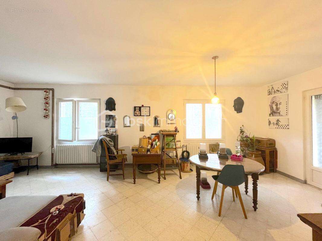 Appartement à NIMES