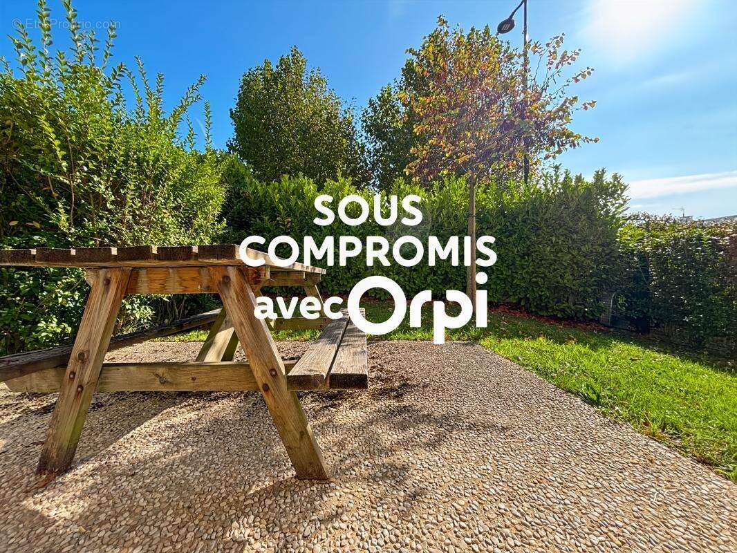 Appartement à SAINT-MARTIN-BOULOGNE