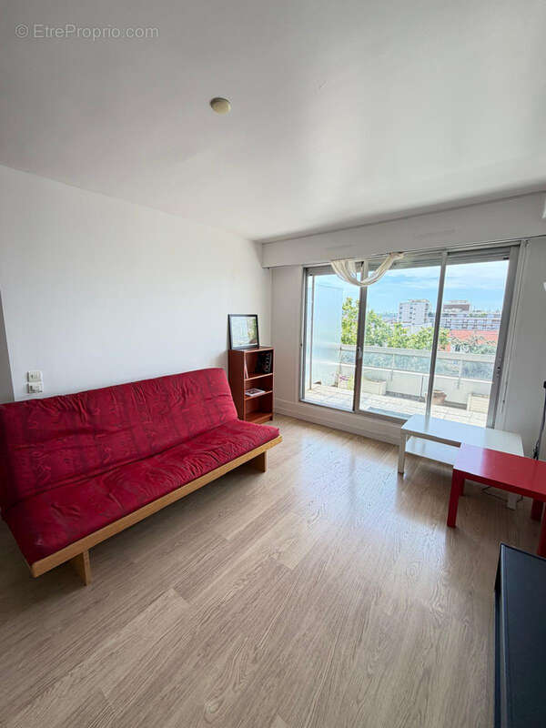 Studio avec terrasse, vue Tour Eiffel - Saint- Lambert paris 15 - photo 2