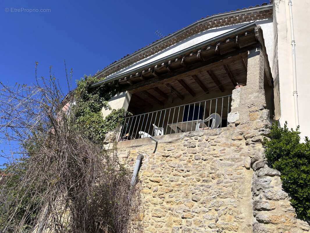 Maison à GAJA-LA-SELVE