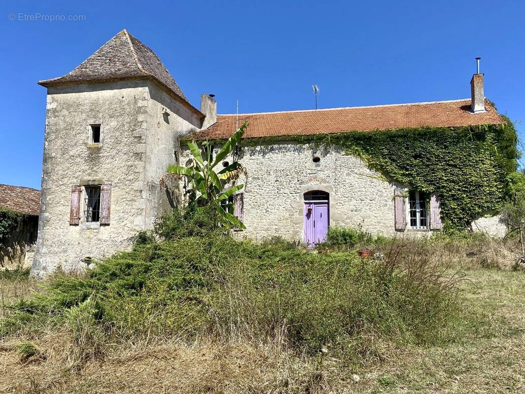 Maison à SAINT-AVIT
