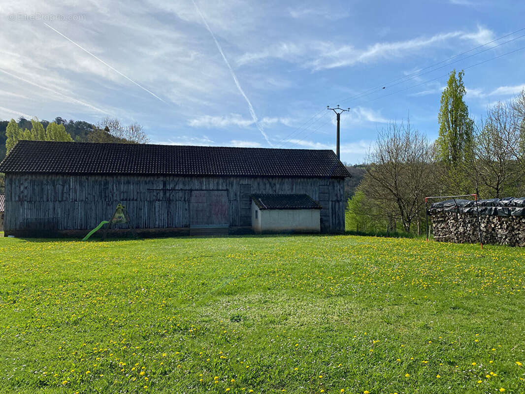 Maison à LES EYZIES-DE-TAYAC-SIREUIL