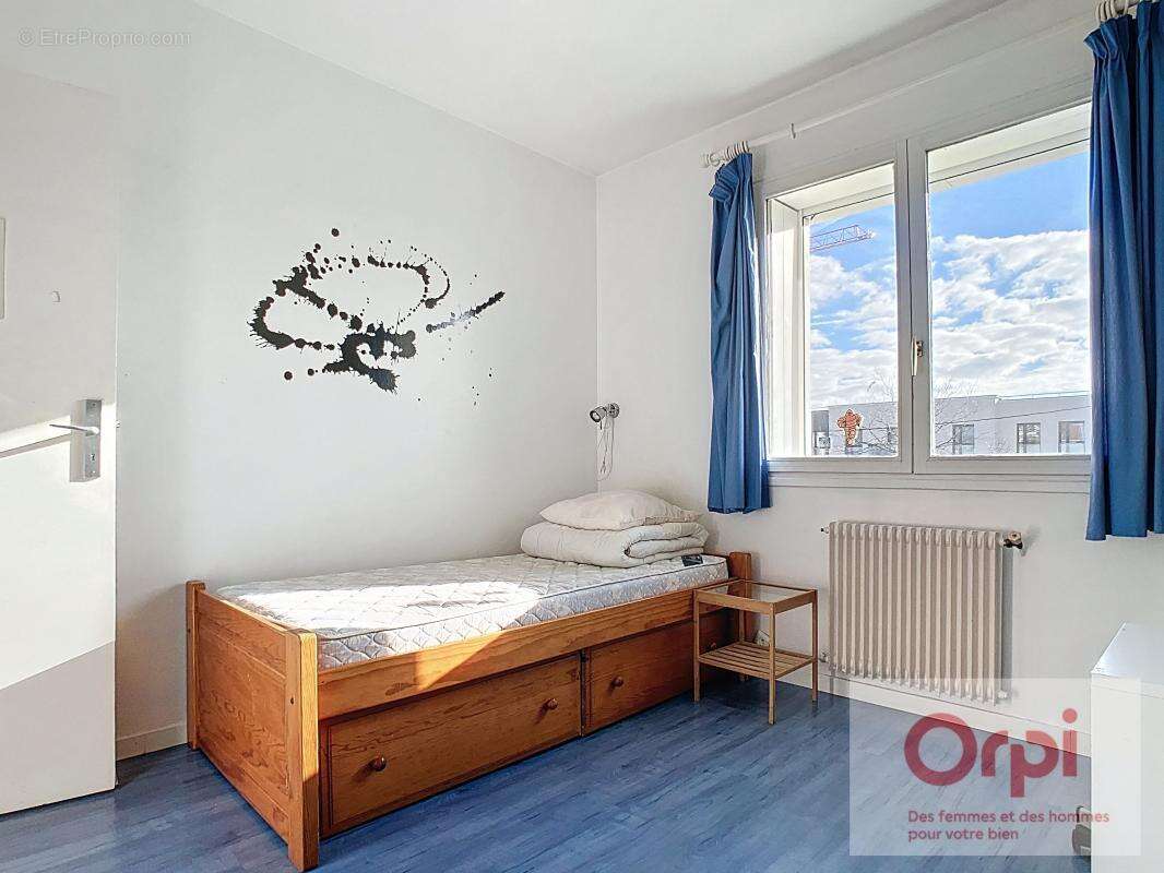 Maison à ISSY-LES-MOULINEAUX