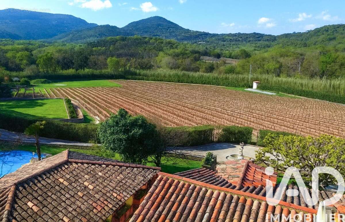 Photo 4 - Maison à COGOLIN