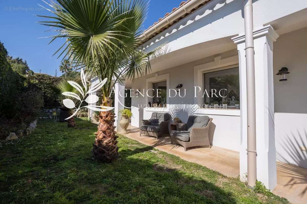 Maison à ANTIBES